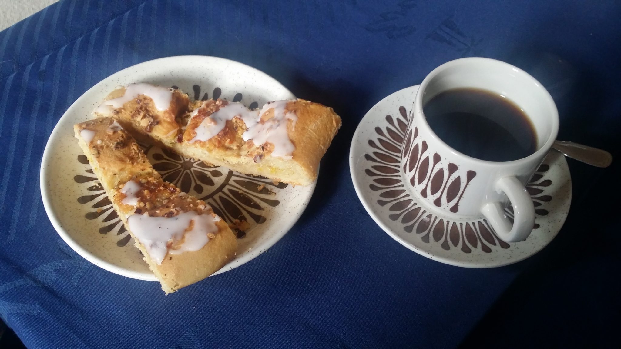 Grandmother`s easy Danish kringle.